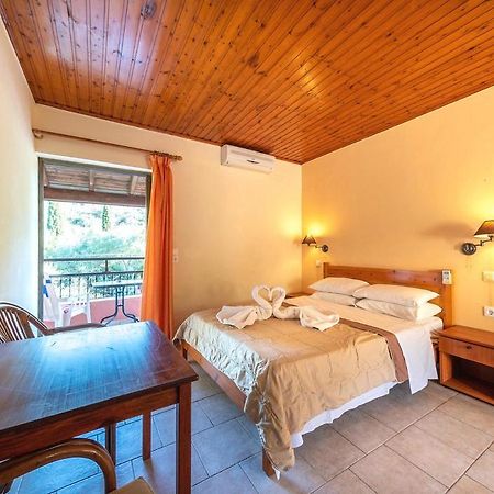 Mimosa Apartments With Pool Paleokastritsa Bagian luar foto